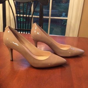 Cole Haan nude pumps 6.5